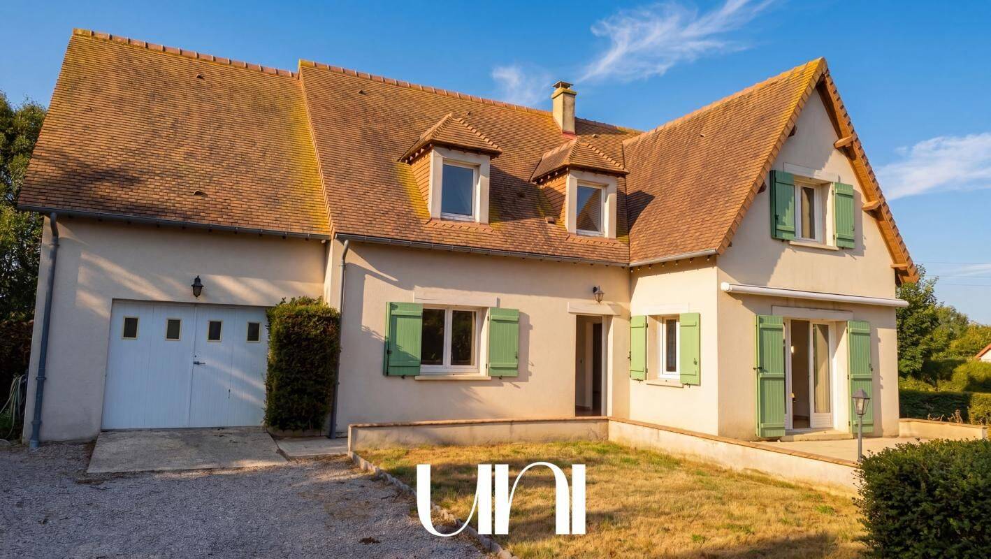 Maison 5 pièces 150 m² · à Tour-en-Bessin · 150 m² · 395 000 €