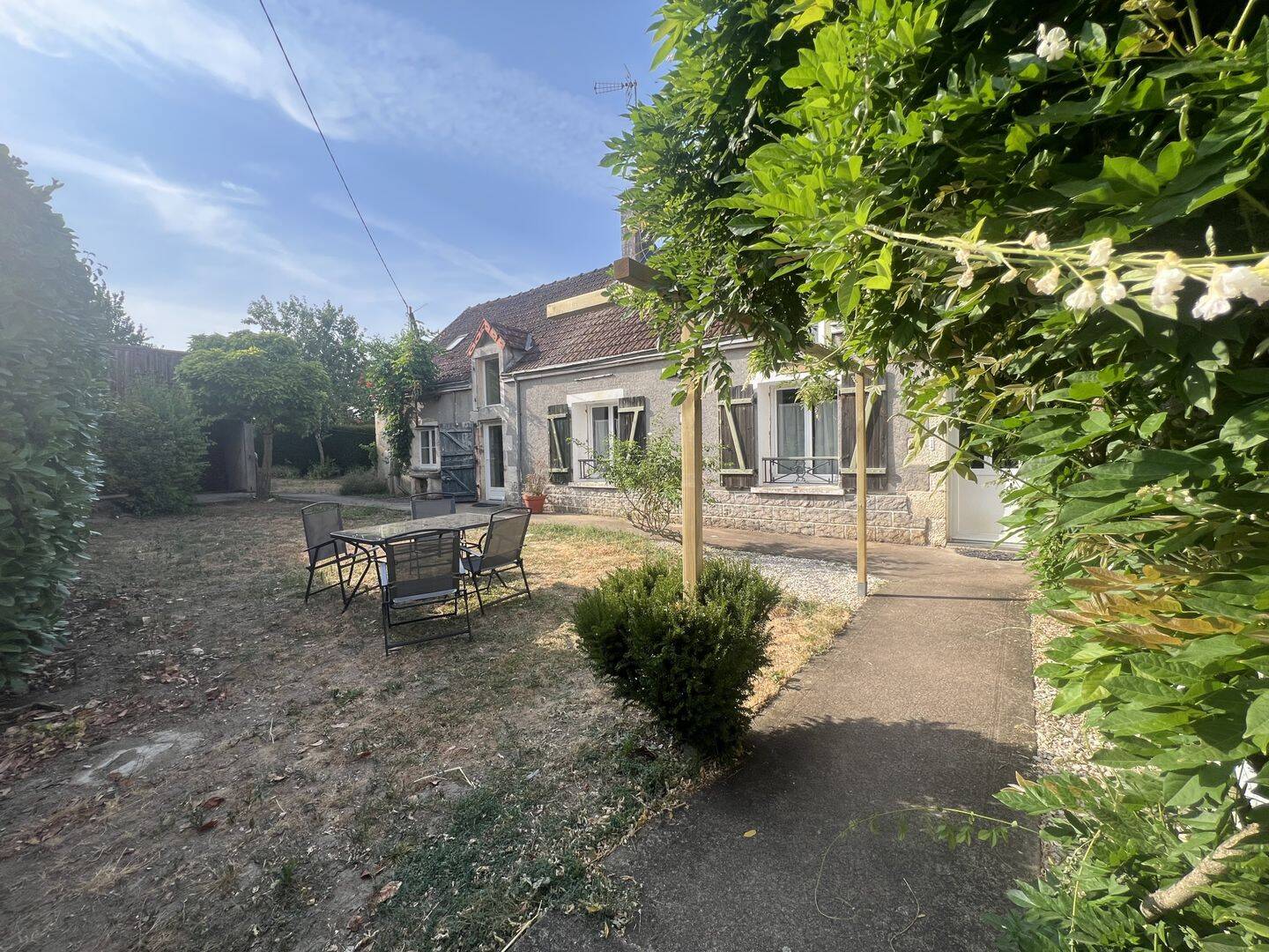 Maison 4 pièces 135 m² · à Thevet-Saint-Julien · 135 m² · 128 400 €