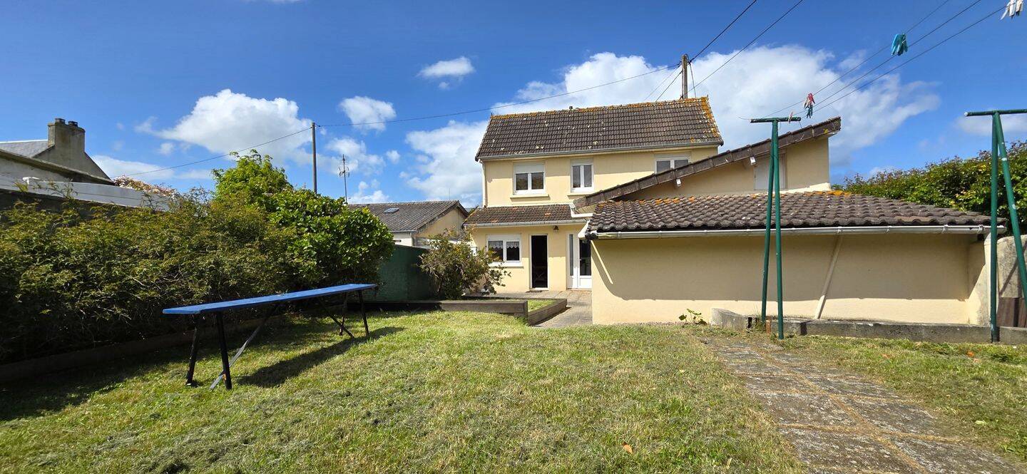 Maison 6 pièces 105 m² · à Grandcamp-Maisy · 105 m² · 184 900 €