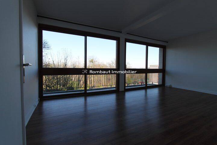 Appartement 2 pièces 54 m² · à La Celle-Saint-Cloud · 54,1 m² · 990 €/mois
