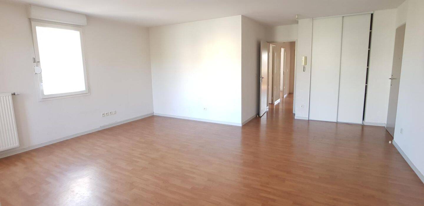 Appartement 4 pièces 80 m² · à Grenoble · 80 m² · 1 089 €/mois