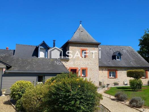 Demeure à vendre 599 000 € 8 pièces 5 chambres 320 m² 40 000 m² de terrain Argentré 53210