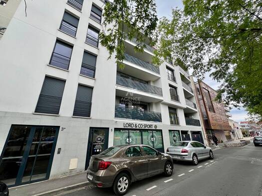 Appartement à louer 1 149 € 2 pièces 1 chambre 43,4 m² Étage 3/5 Houilles 78800