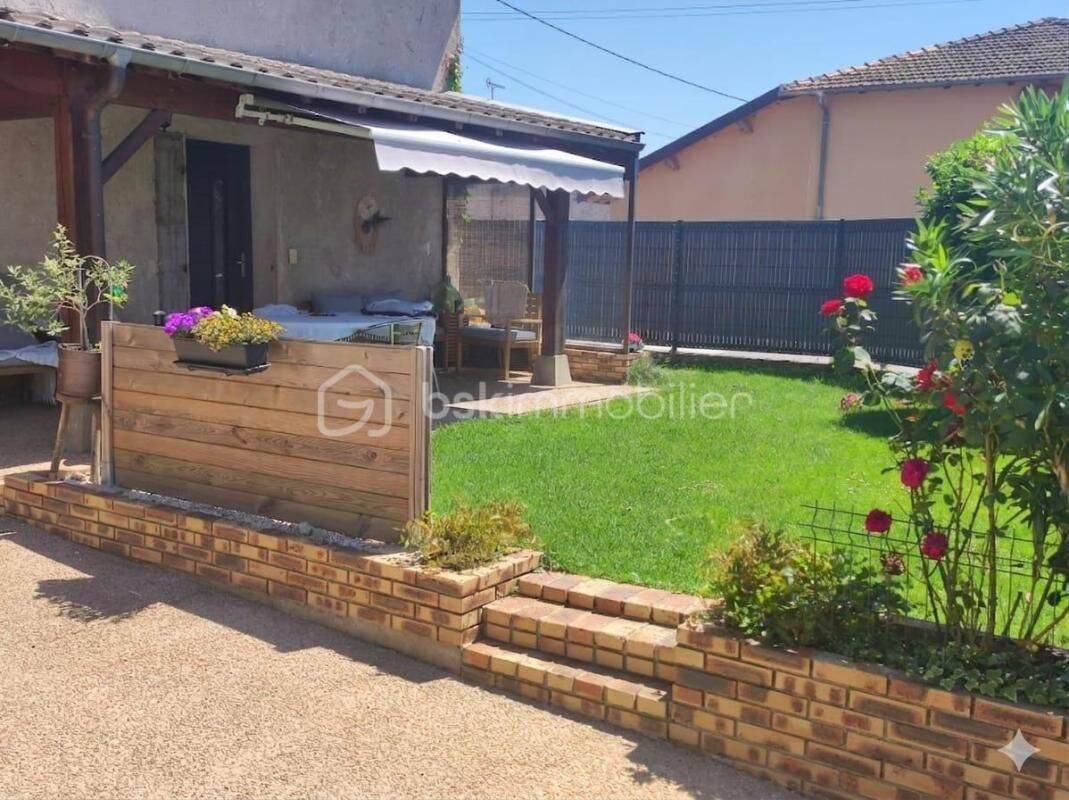 Maison 5 pièces 142 m² · à Châtillon-sur-Chalaronne · 142 m² · 259 000 €