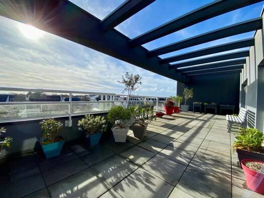 Appartement à vendre 342 500 € 3 pièces 2 chambres 81,7 m² Étage 3/3 Plescop 56890