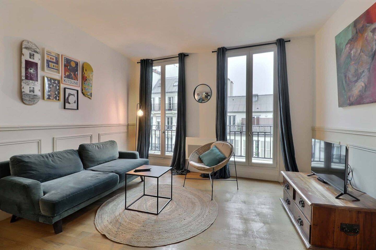 Appartement 1 pièce 44 m² · à Paris 10ème Arrondissement · 44 m² · 2 250 €