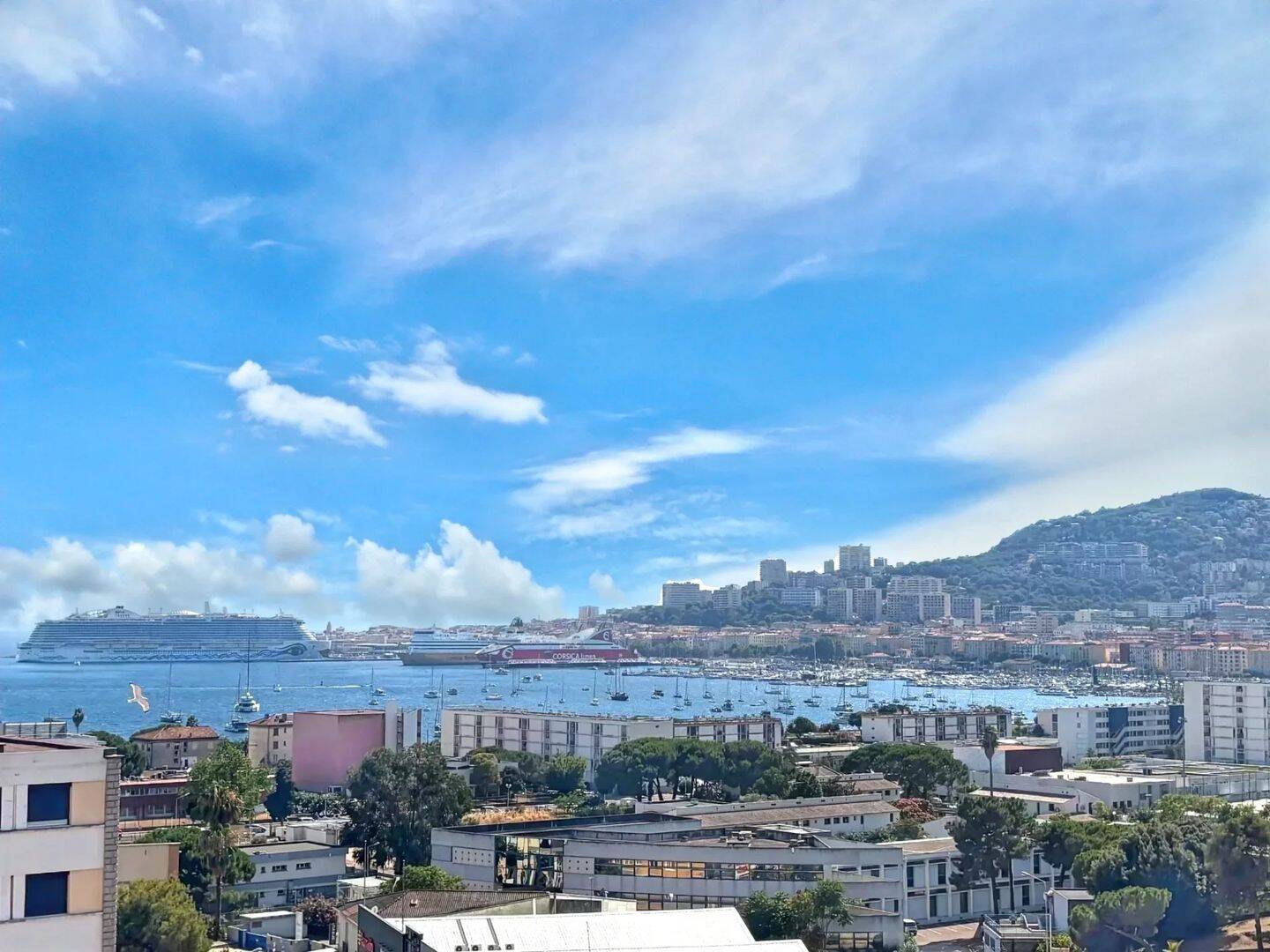 Appartement 4 pièces 81 m² · à Ajaccio · 81,3 m² · 305 000 €