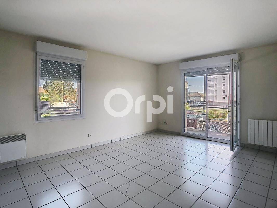 Appartement 2 pièces 52 m² · à Brive-la-Gaillarde · 51,8 m² · 585 €