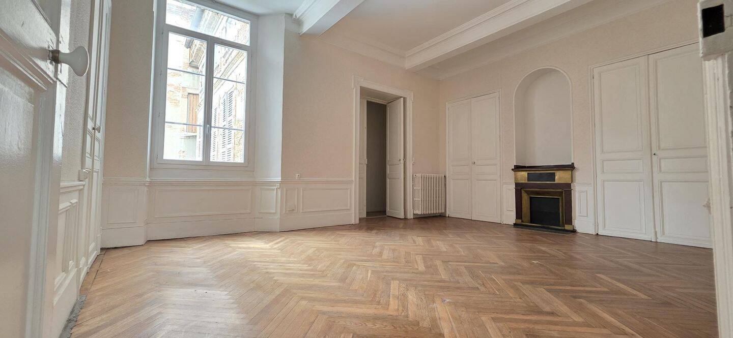 Appartement 4 pièces 117 m² · à Toulouse · 117,3 m² · 1 582 €/mois