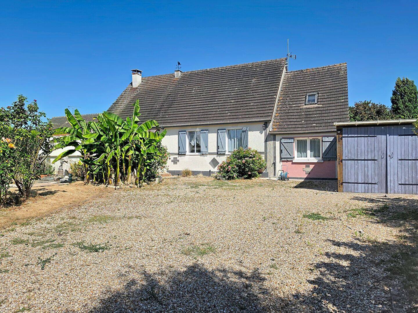 Maison 5 pièces 112 m² · à Crosville-la-Vieille · 112 m² · 210 000 €