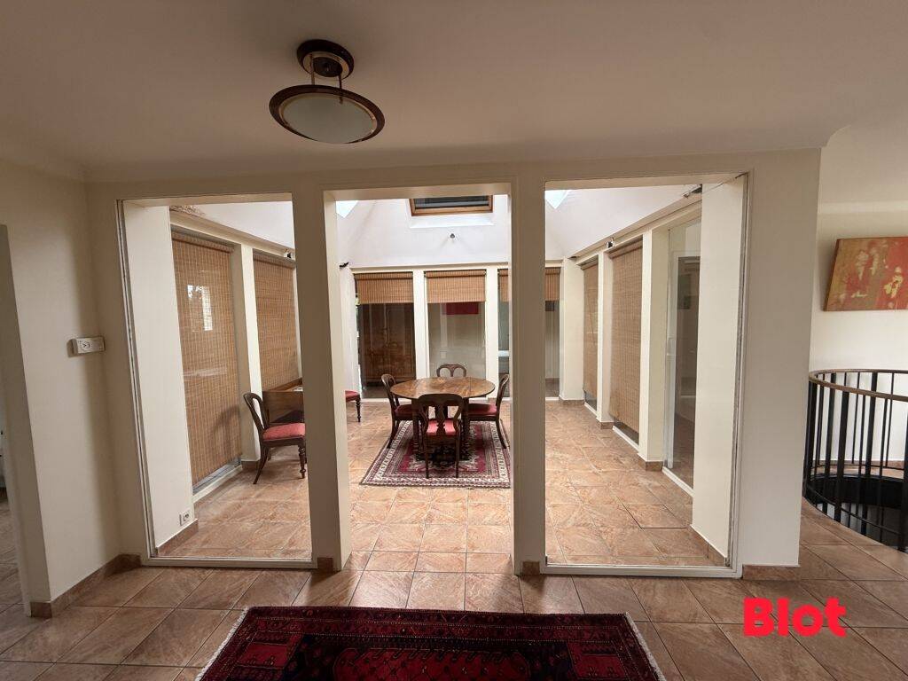 Maison 8 pièces 160 m² · à Cesson-Sévigné · 159,7 m² · 682 500 €