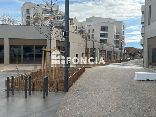 Appartement à vendre 395 000 € 4 pièces 2 chambres 104 m² Étage 6/6 Roanne 42300