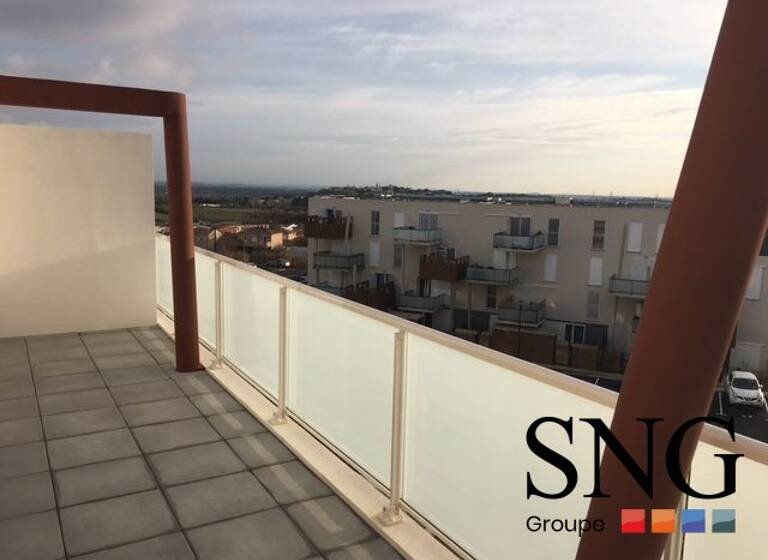 Appartement à louer 536 € 2 pièces 1<br/>chambre 43,8 m²<br/>superficie 1er<br/>étage Croix de Poumeyrac Béziers 34500