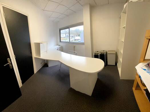 Espace bureau à louer 350 € 20 m² de bureaux Cote Est Treillières 44119