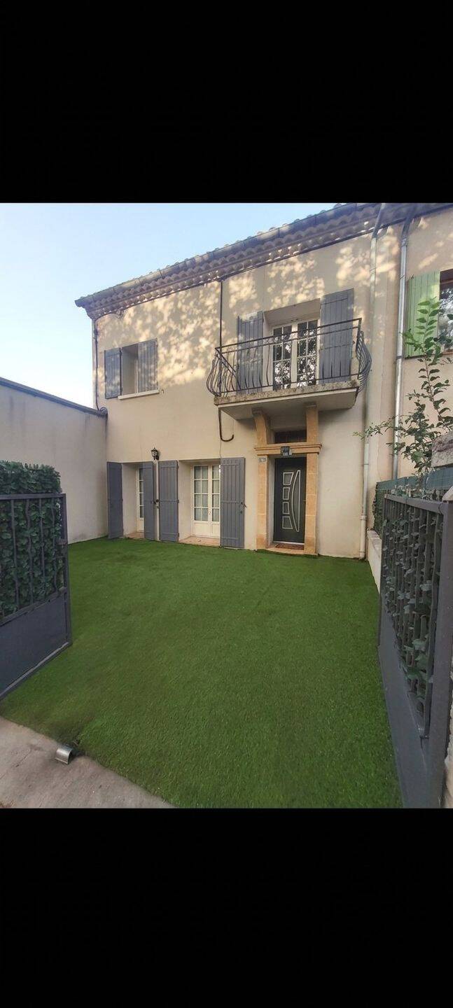 Maison 5 pièces 125 m² · à Eyguières · 125 m² · 339 000 €