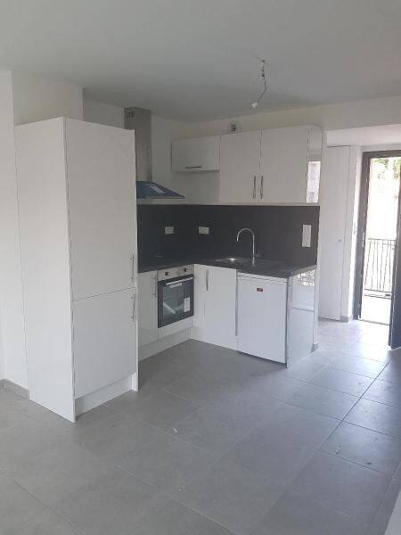Appartement 2 pièces 47 m² · à Bron · 47 m² · 665 €