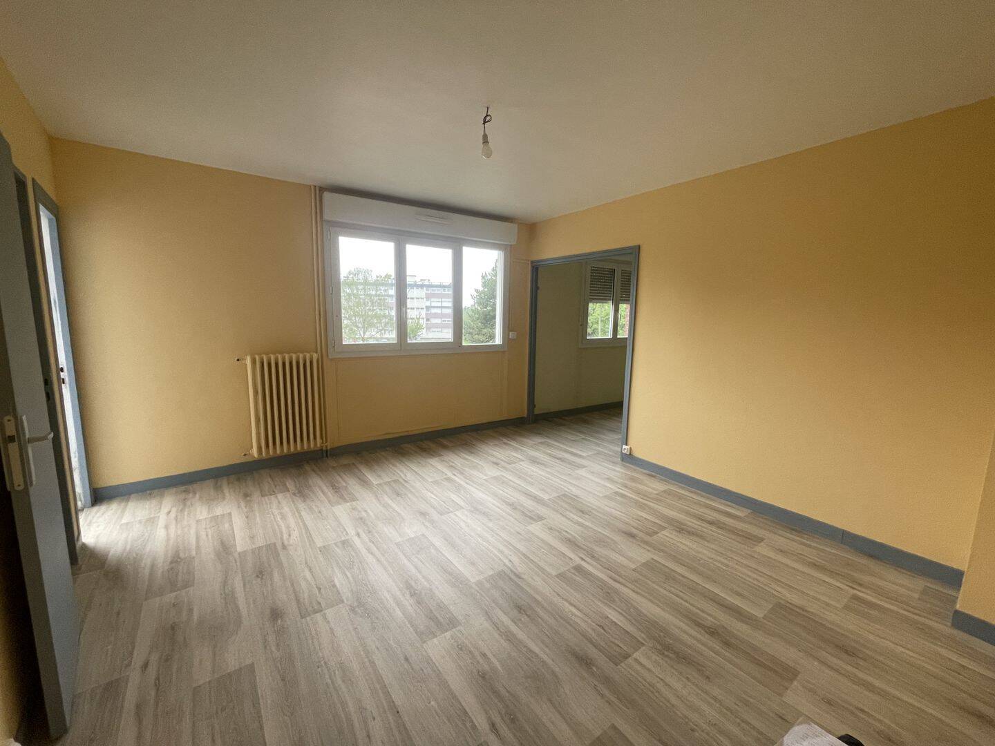 Appartement 5 pièces 66 m² · à Amiens · 65,8 m² · 96 000 €
