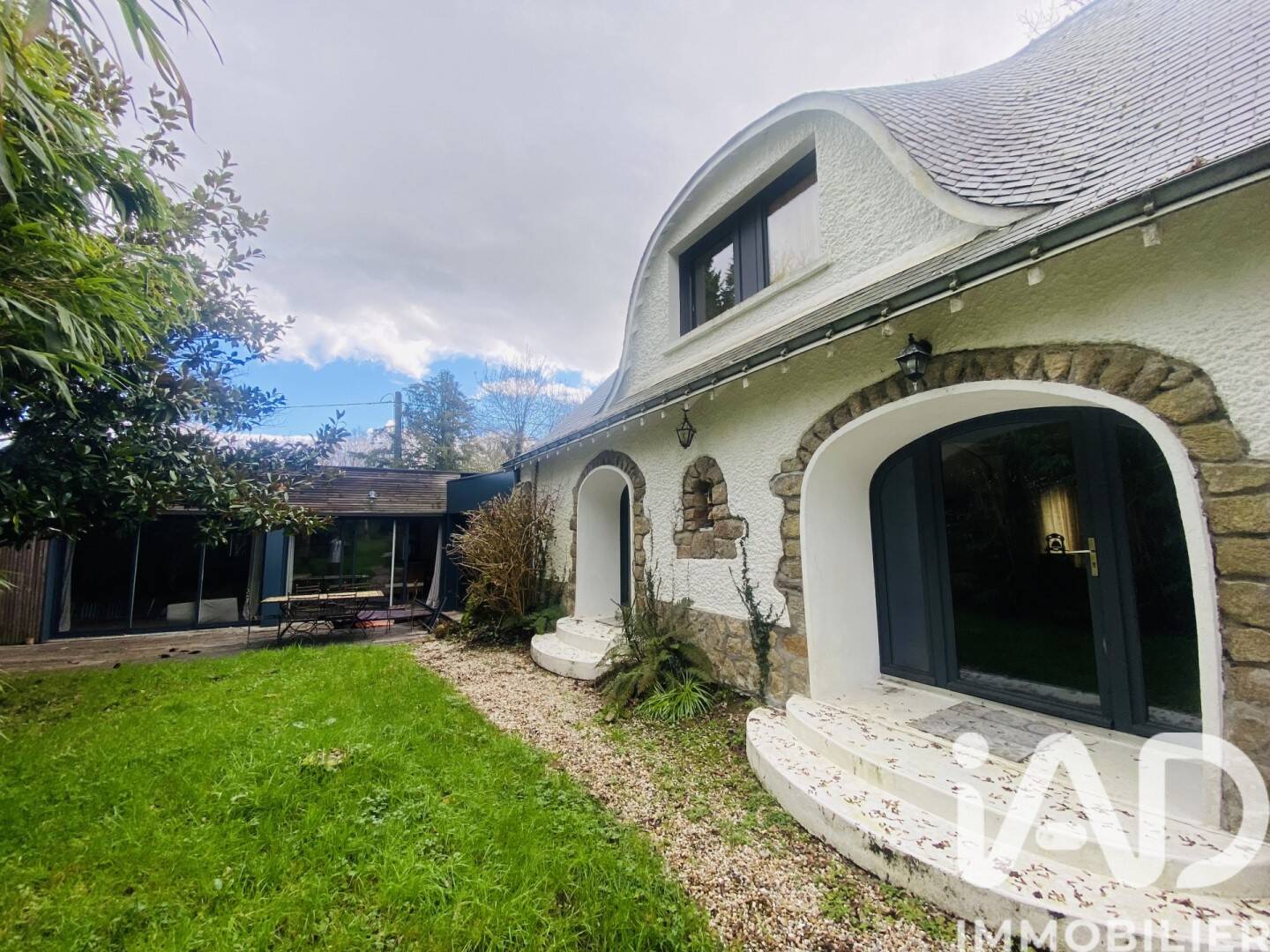 Maison 4 pièces 145 m² · à Saint-André-des-Eaux · 144,8 m² · 690 000 €