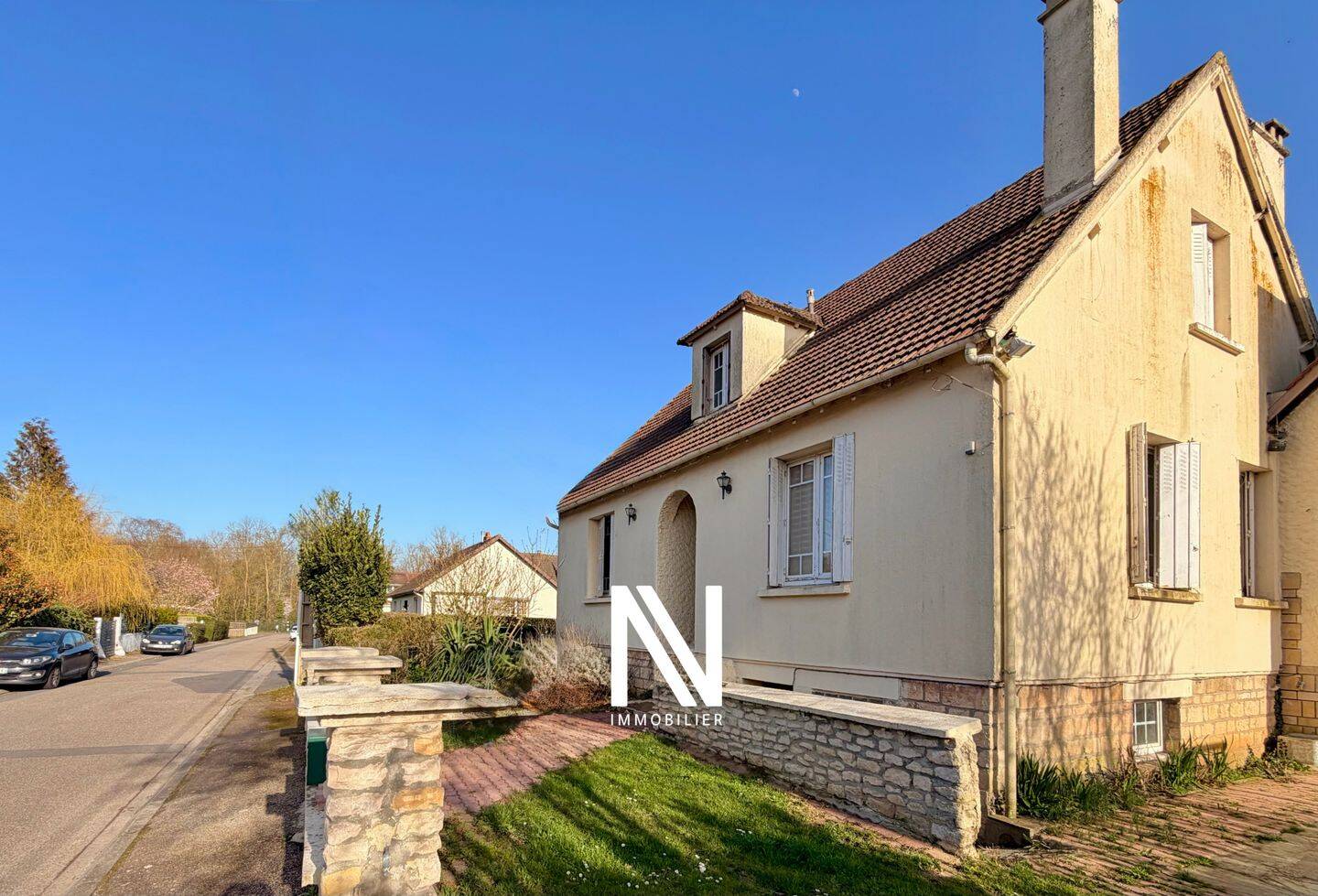 Maison 4 pièces 123 m² · à Bénouville · 123 m² · 196 000 €