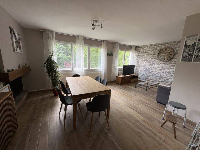 Appartement 2 pièces 61 m² · à Caudebec-lès-Elbeuf · 61 m² · 80 000 €