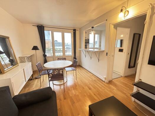 Appartement à louer 1 525 € 2 pièces 1 chambre 35,7 m² 6ème étage Emeriau-Zola Paris 15ème arrondissement 75015