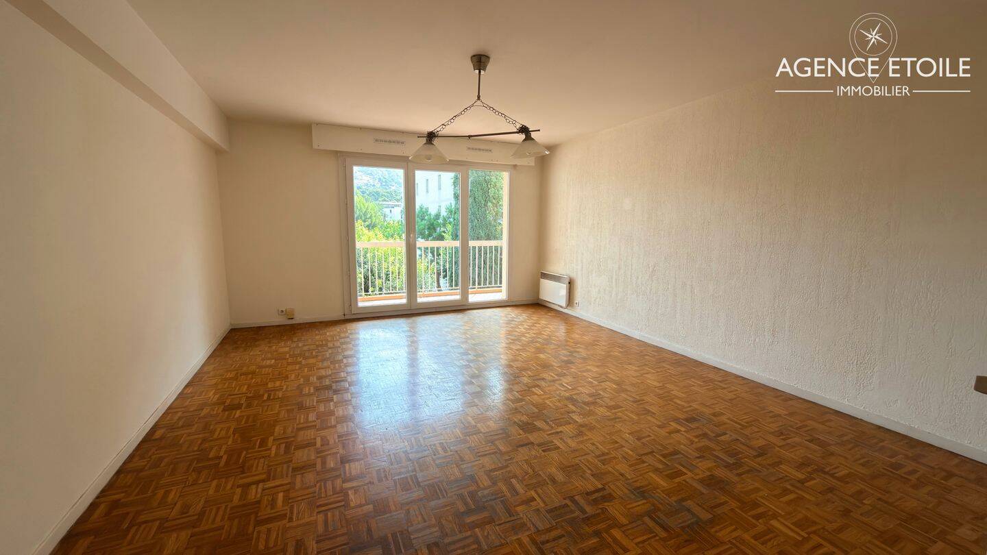 Appartement 3 pièces 73 m² · à Marseille 9ème Arrondissement · 73,3 m² · 1 054 €