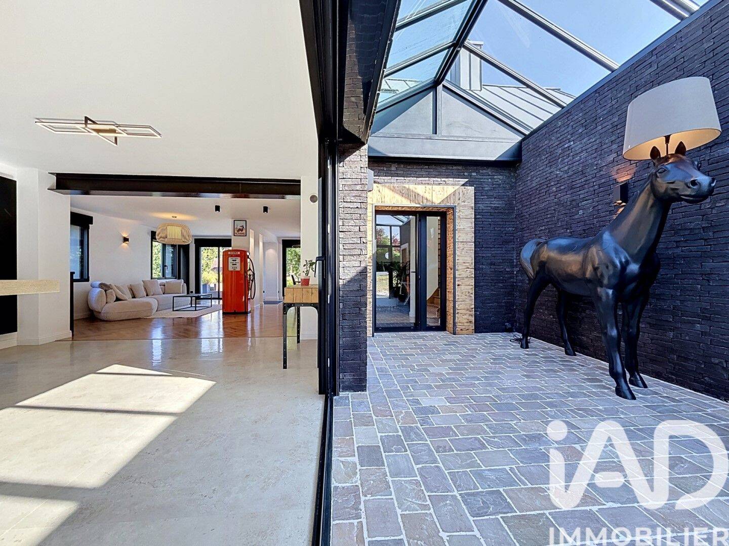 Maison 5 pièces 220 m² · à Saint-Fuscien · 220 m² · 895 000 €
