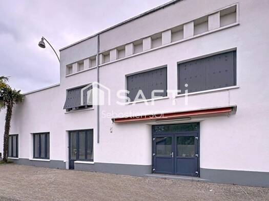 Local commercial à vendre 361 000 € 400 m² de surface de vente Nord Caussade 82300