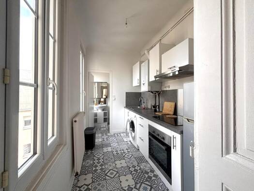 Appartement à louer 830 € 4 pièces 3 chambres 60 m² Quartier du Centre Le Mans 72000