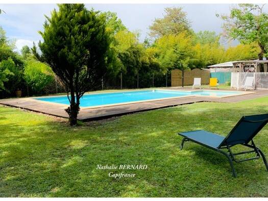 Local commercial à vendre 422 000 € 455 m² de surface de vente Cancon 47290