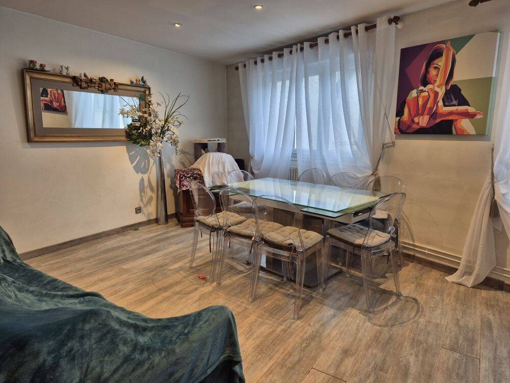Appartement 3 pièces 52 m² · à Tremblay-en-France · 51,5 m² · 125 000 €