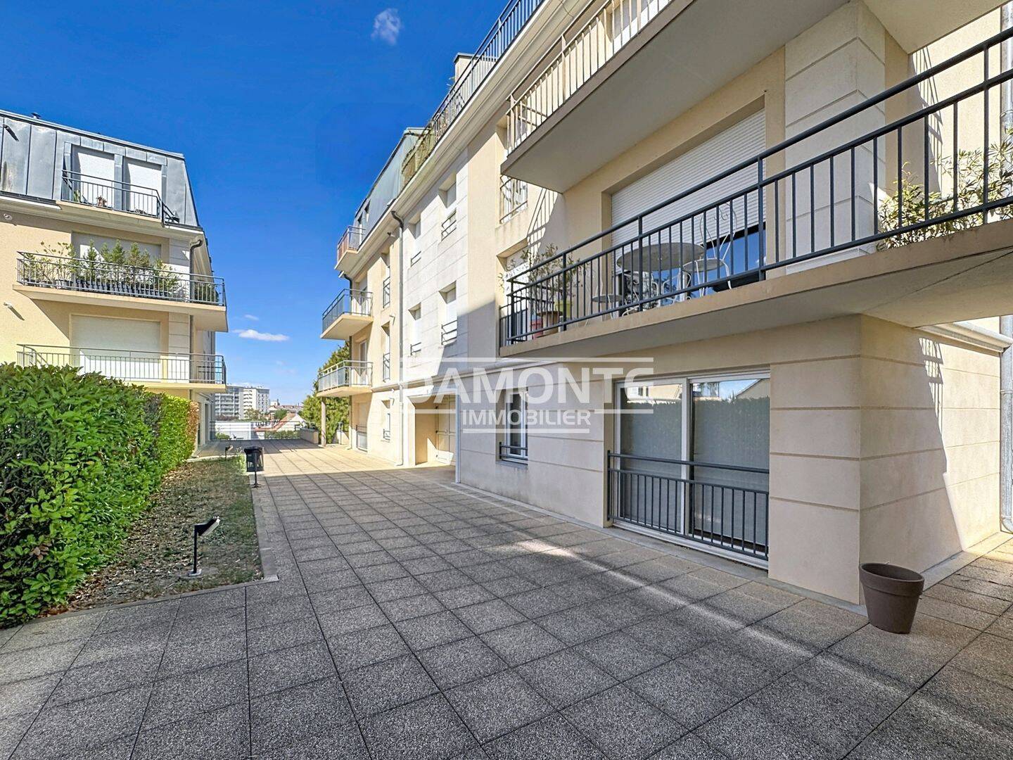 Appartement 4 pièces 105 m² · à Saint-André-les-Vergers · 104,8 m² · 230 000 €