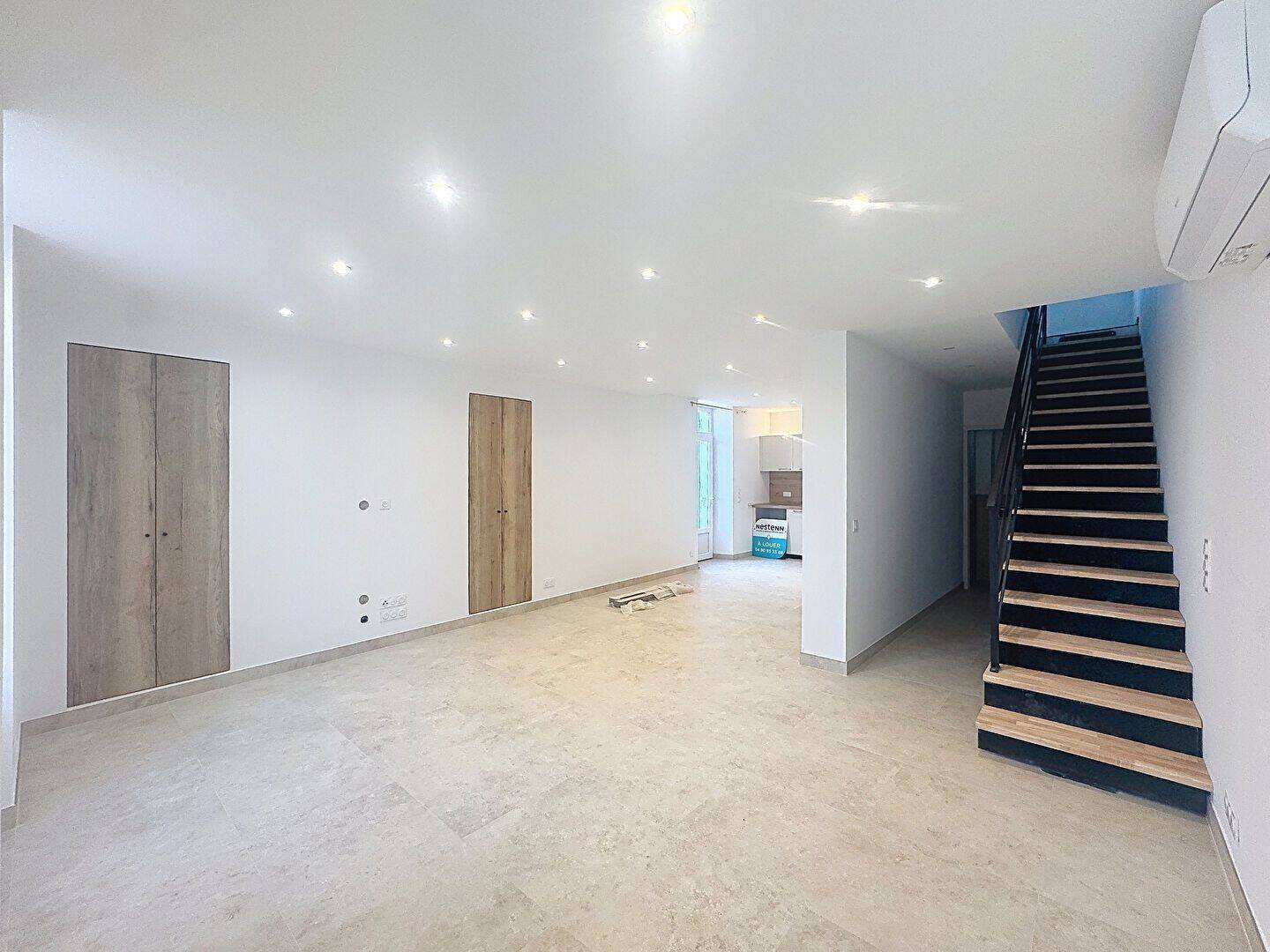 Maison 5 pièces 120 m² · à Maillane · 120 m² · 1 400 €/mois