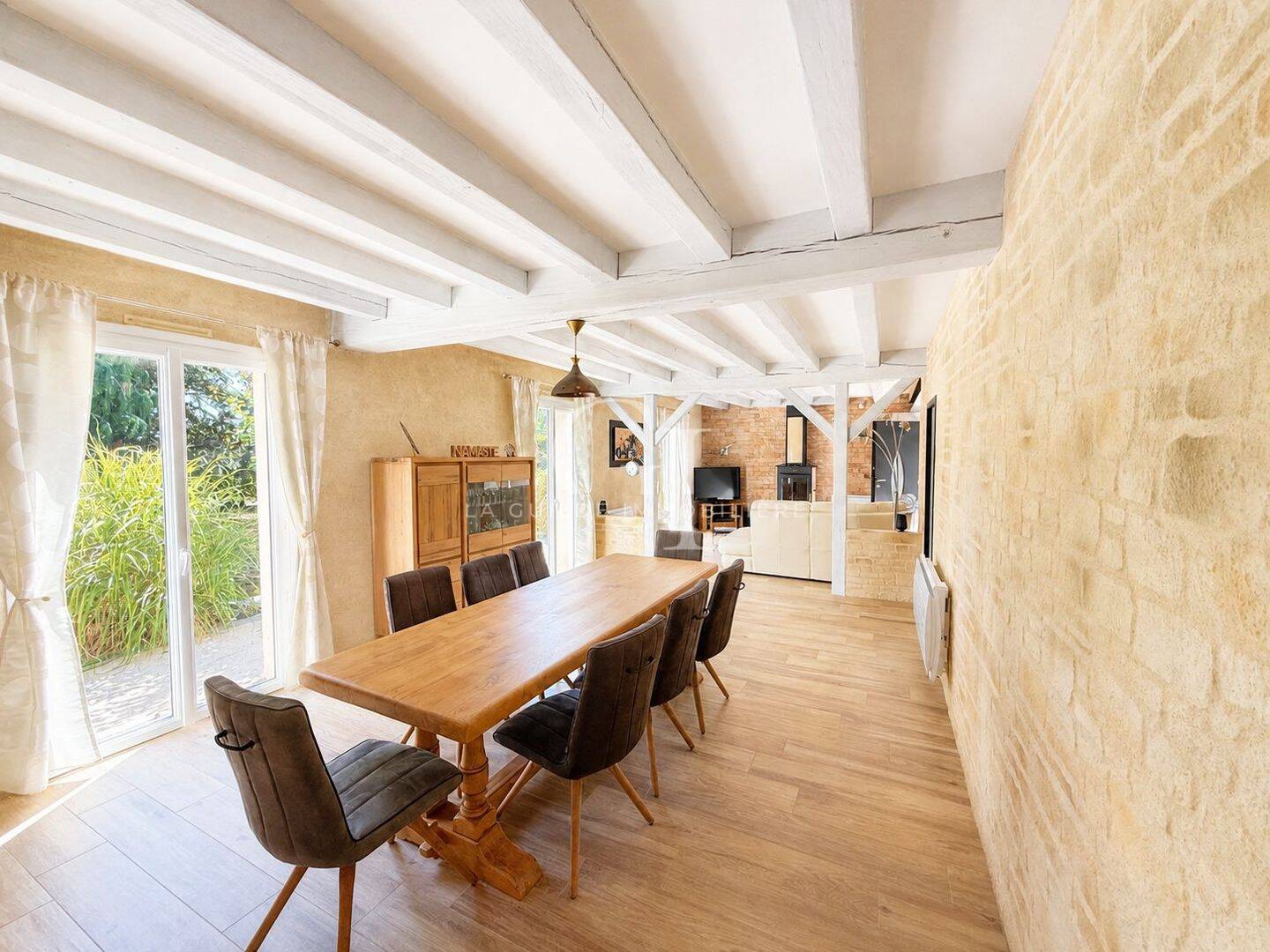 Maison 7 pièces 232 m² · à Loire-Authion · 232 m² · 449 000 €