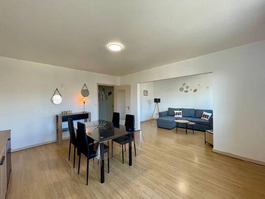 Appartement à louer 900 € 3 pièces 2 chambres 79 m² 4ème étage Ville-Basse Montélimar 26200