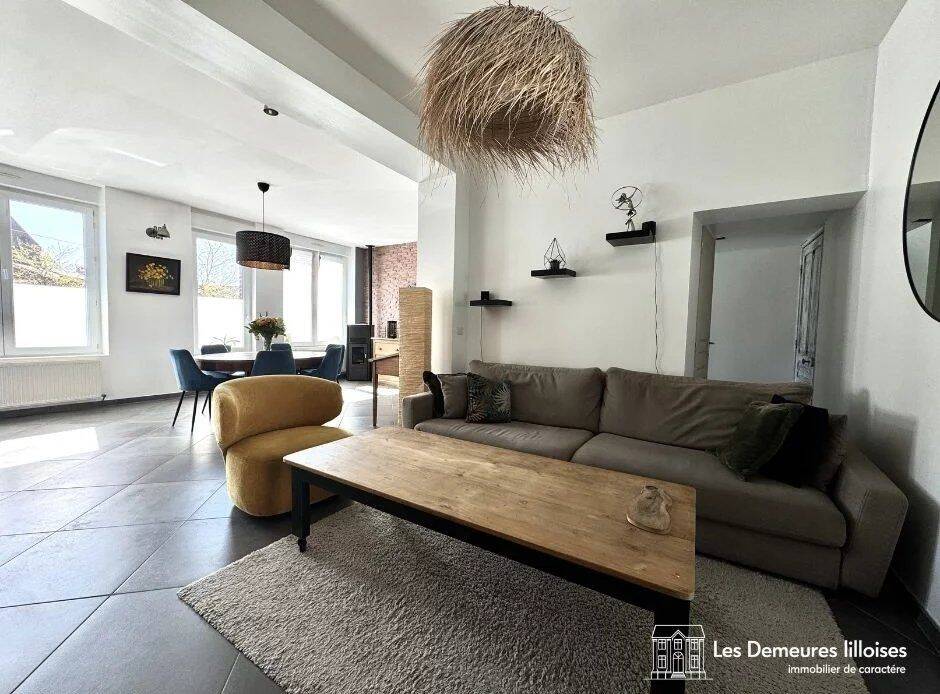 Maison 6 pièces 145 m² · à Fournes-en-Weppes · 145 m² · 389 900 €