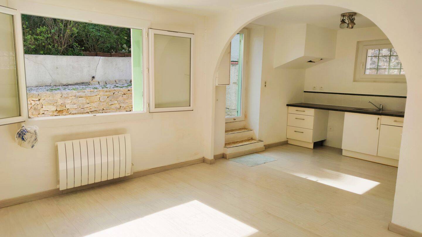 Maison 6 pièces 110 m² · à Peyriac-de-Mer · 110 m² · 278 000 €