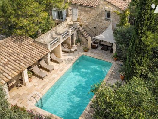 Maison à vendre 975 200 € 6 pièces 4 chambres 226 m² 1 100 m² de terrain Maussane-les-Alpilles 13520