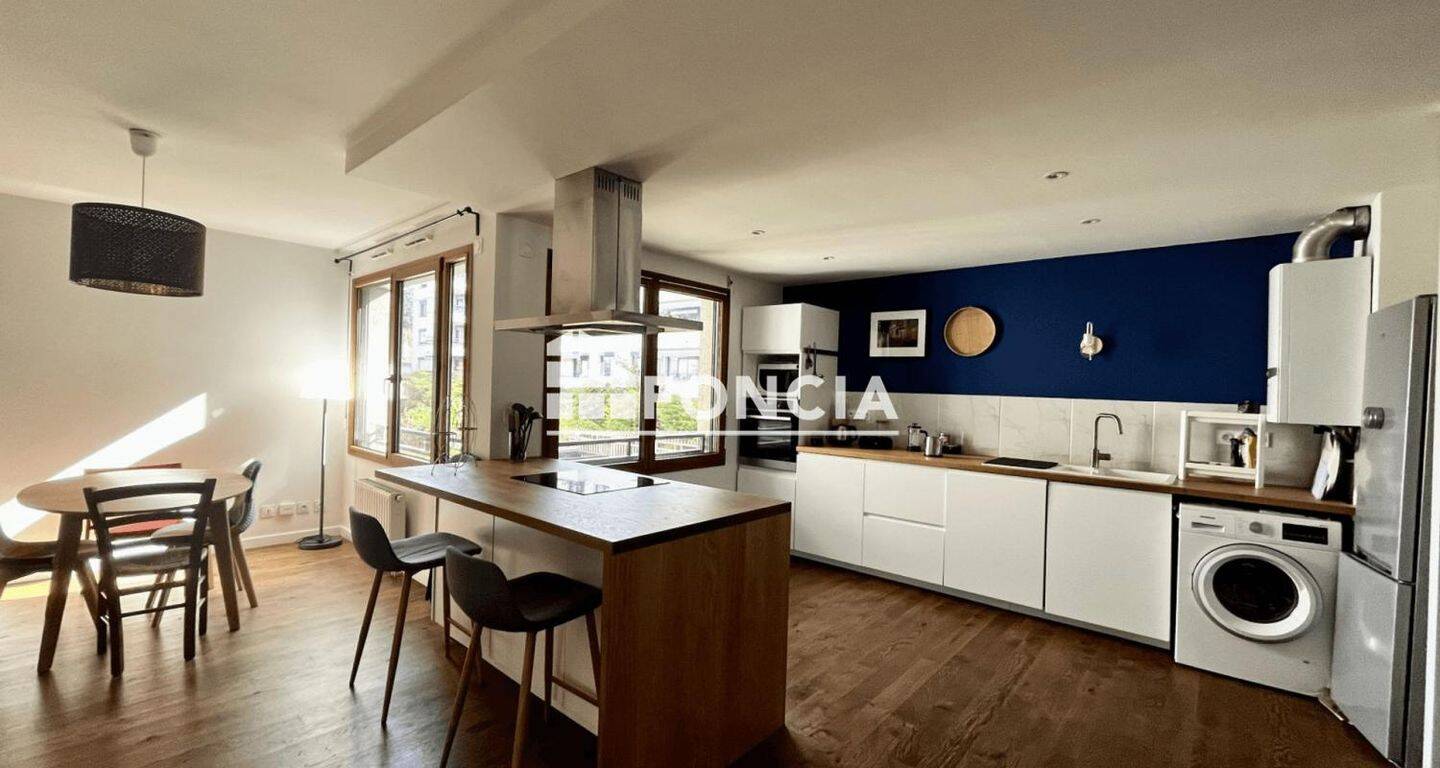 Appartement 3 pièces 84 m² · à Villeurbanne · 84 m² · 1 257 €