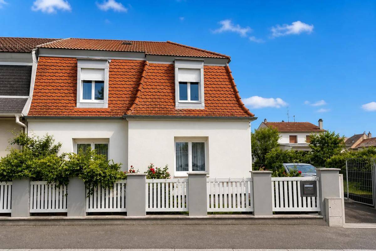 Maison 7 pièces 200 m² · à Sausheim · 200 m² · 499 000 €