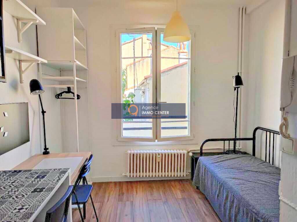 Appartement 1 pièce 12 m² · à Toulon · 12 m² · 380 €