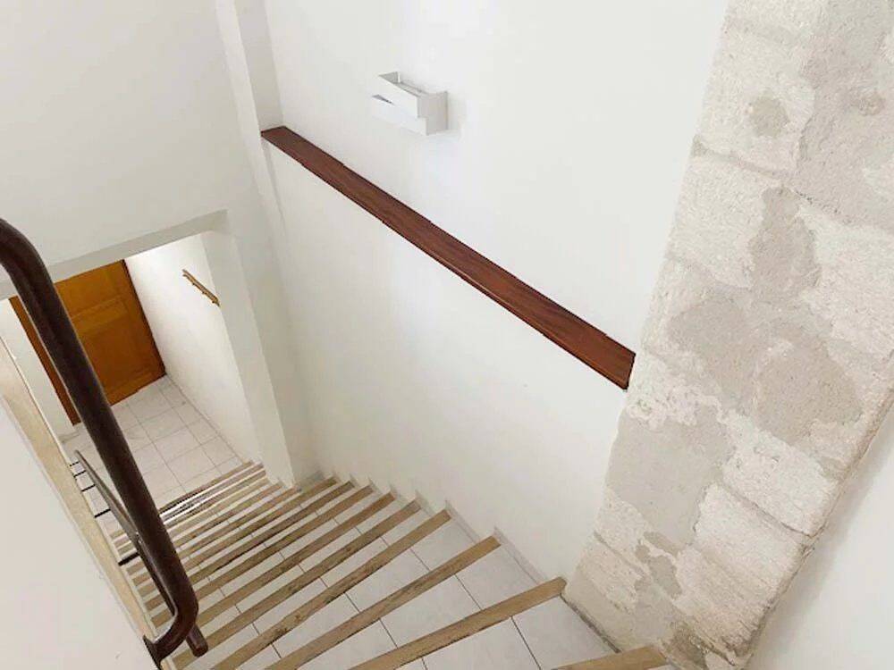 Appartement 3 pièces 77 m² · à Avignon · 77,3 m² · 220 000 €