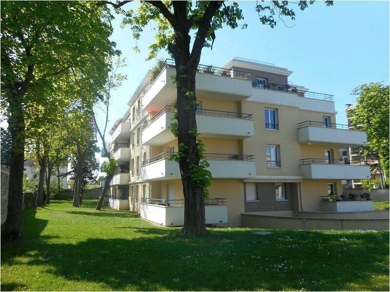 Appartement 3 pièces 62 m² · à Viry-Châtillon · 61,6 m² · 1 122 €/mois