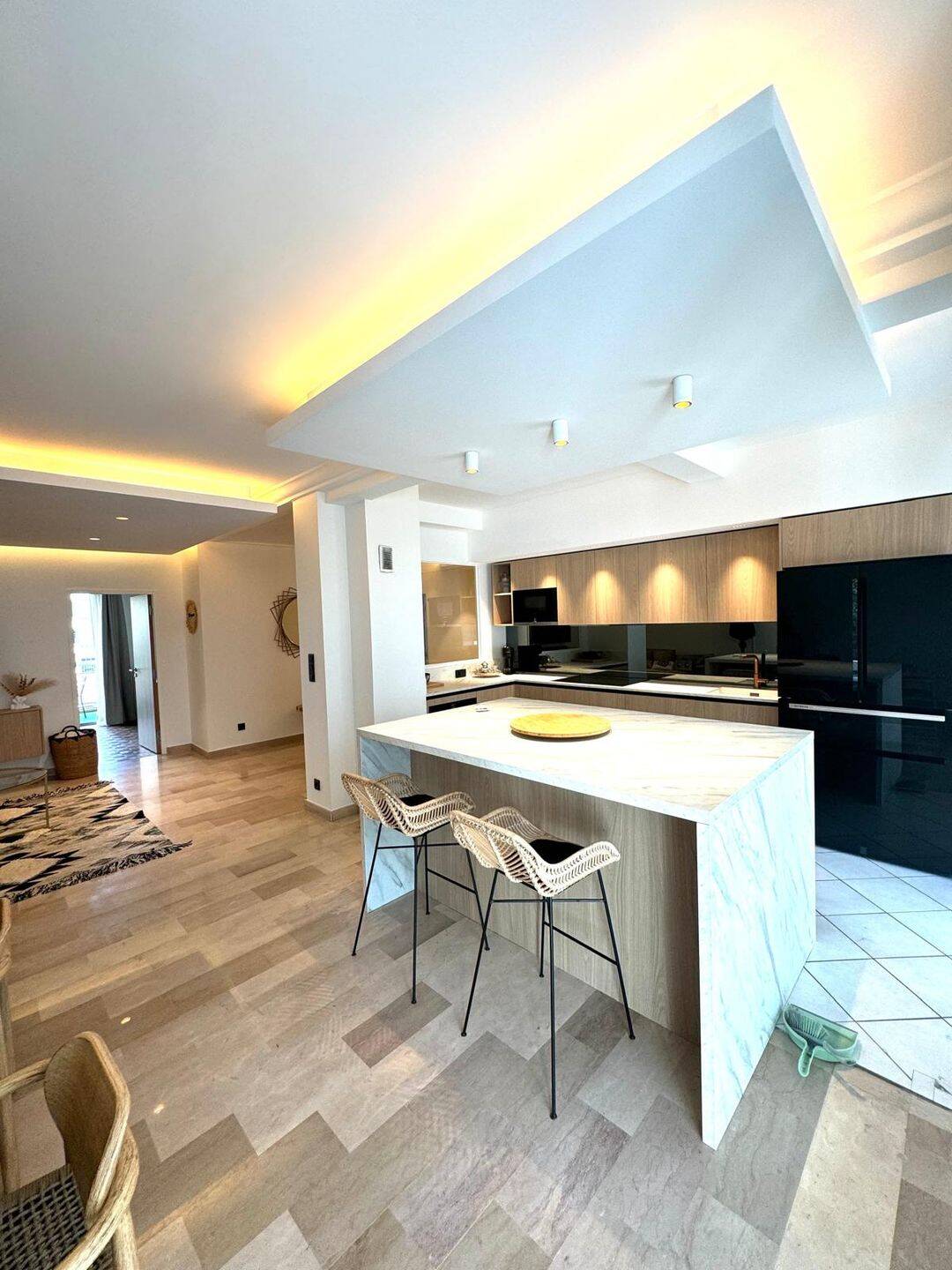 Appartement 4 pièces 137 m² · à Lyon 6ème Arrondissement · 137 m² · 4 000 €