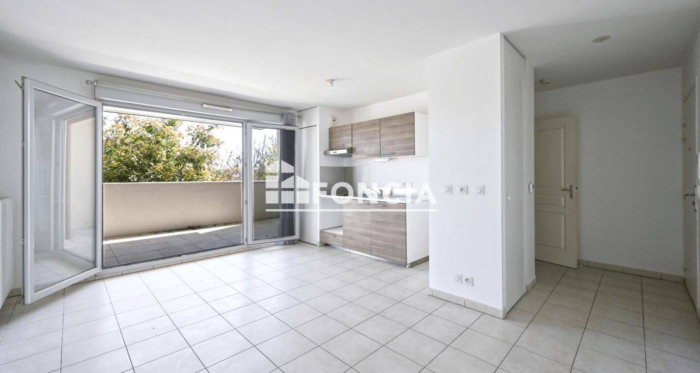 Appartement 2 pièces 43 m² · à L'Isle-d'Abeau · 42,7 m² · 590 €/mois