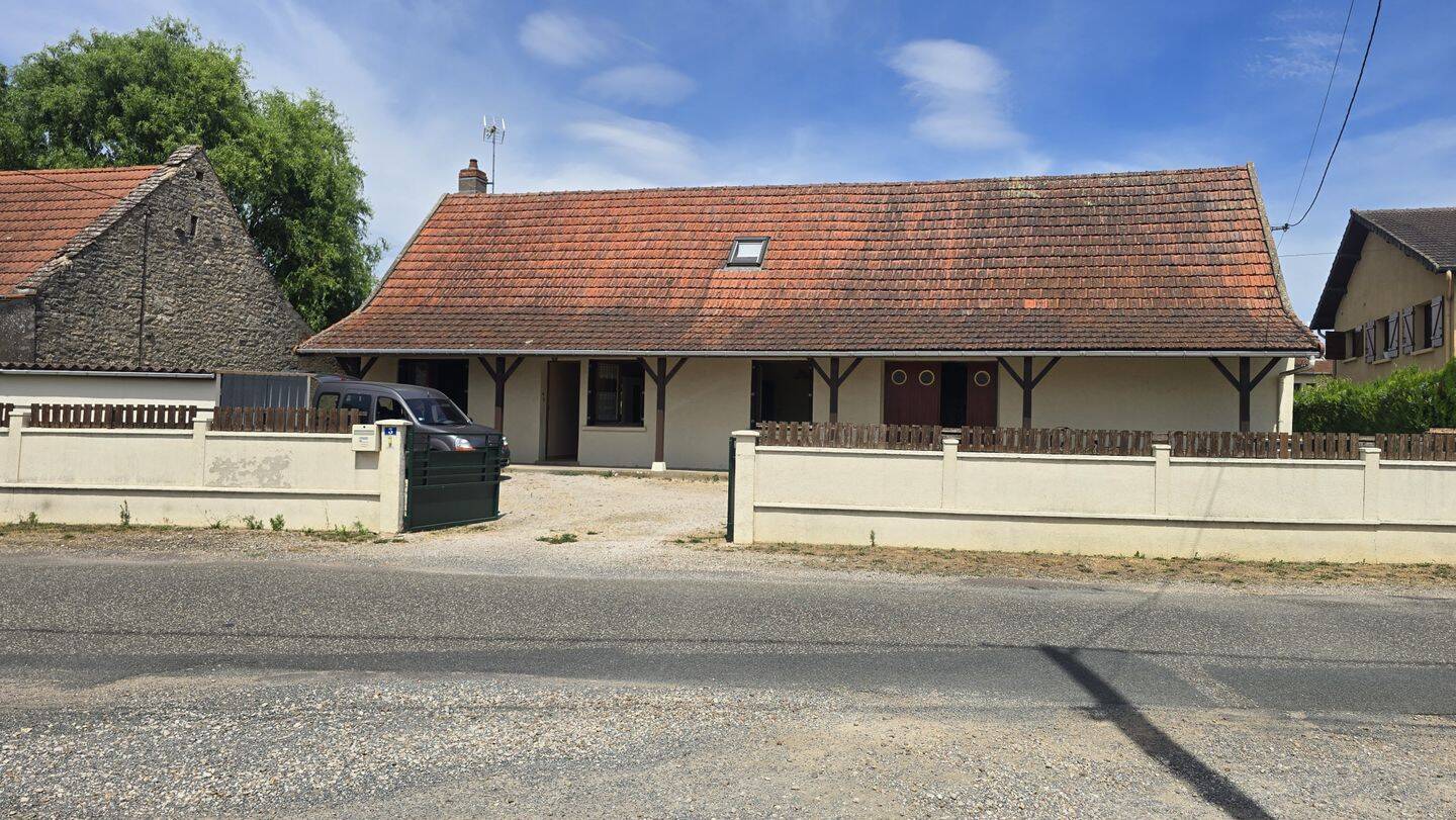 Maison 4 pièces 77 m² · à Ouroux-sur-Saône · 77 m² · 129 000 €