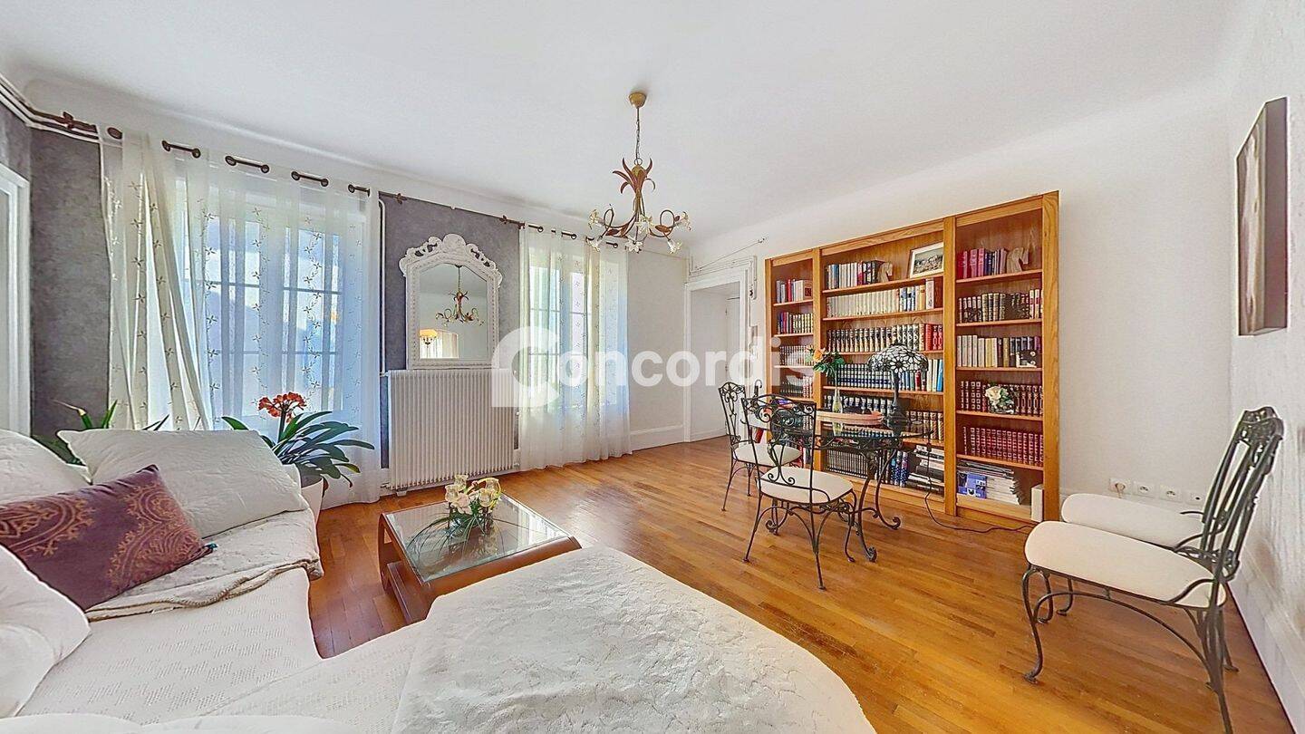 Appartement 3 pièces 84 m² · à Toul · 84 m² · 125 000 €
