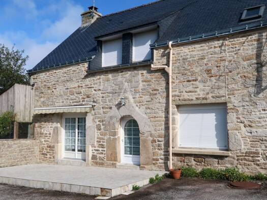 Maison à vendre 149 000 € 5 pièces 3 chambres 95 m² 592 m² de terrain Cruguel 56420