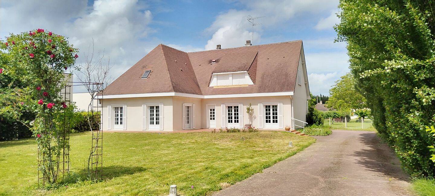 Maison 6 pièces 136 m² · à Troyes · 135,6 m² · 370 000 €