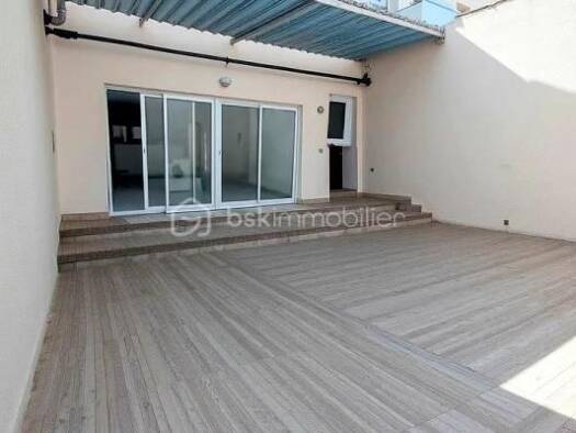 Immeuble à vendre 467 500 € 340 m² Ceyras 34800